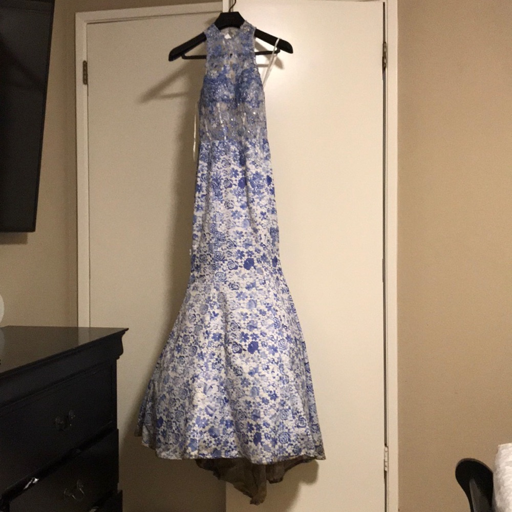 Wedding/prom/ elegant dress